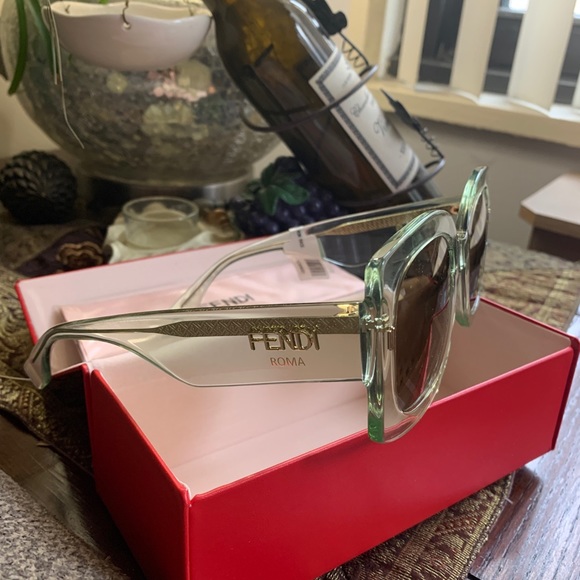SOLD⛔️Authentic FENDI 53mm Square Acetate logo sunglasses - Picture 11 of 14